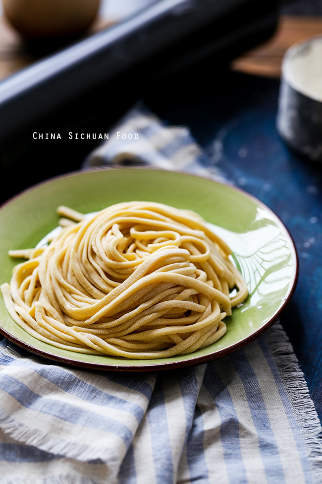 Chinese egg noodles--handmade