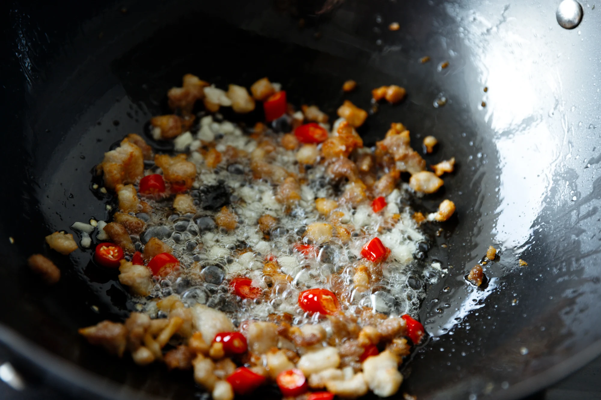 chive and pork belly stir fry| chinasichuanfood.com
