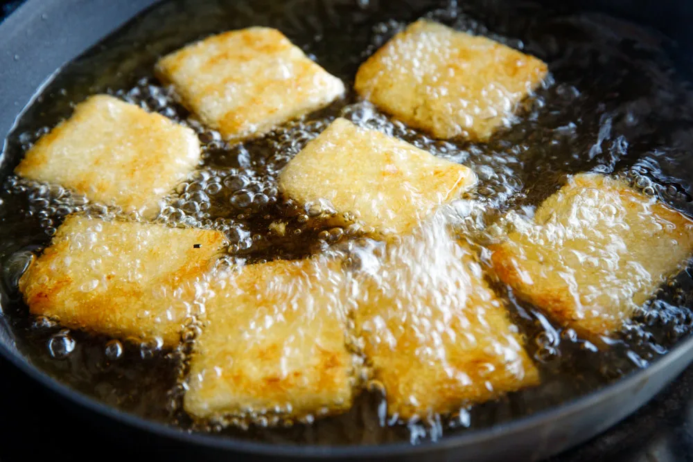 deep-fried rice cake | chinasichuanfood.com