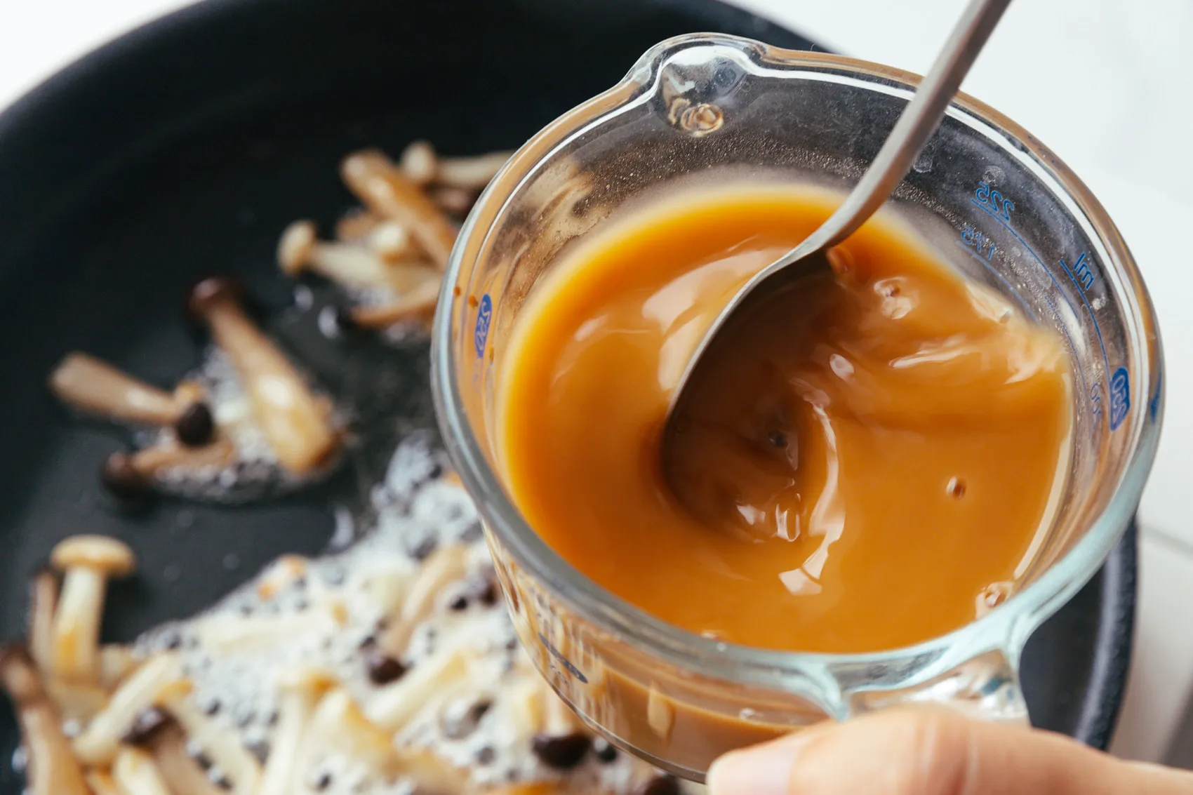 mushroom and egg in brown sauce | chinasichuanfood.com