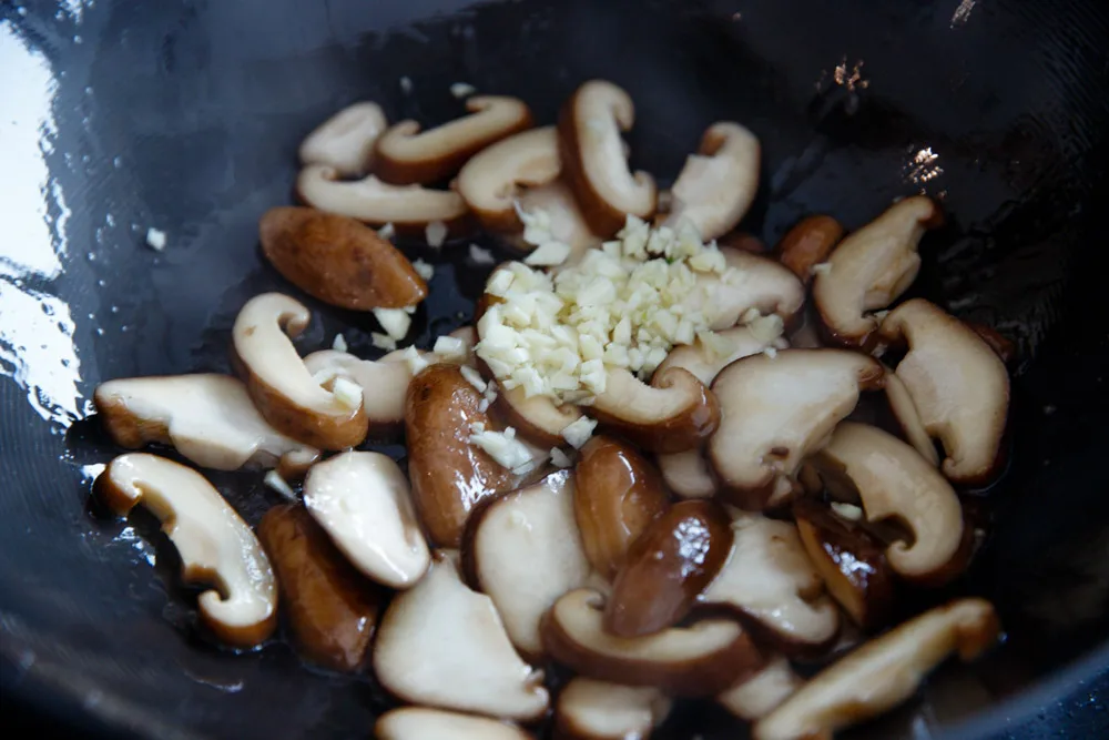 shiitake mushroom stir fry-2